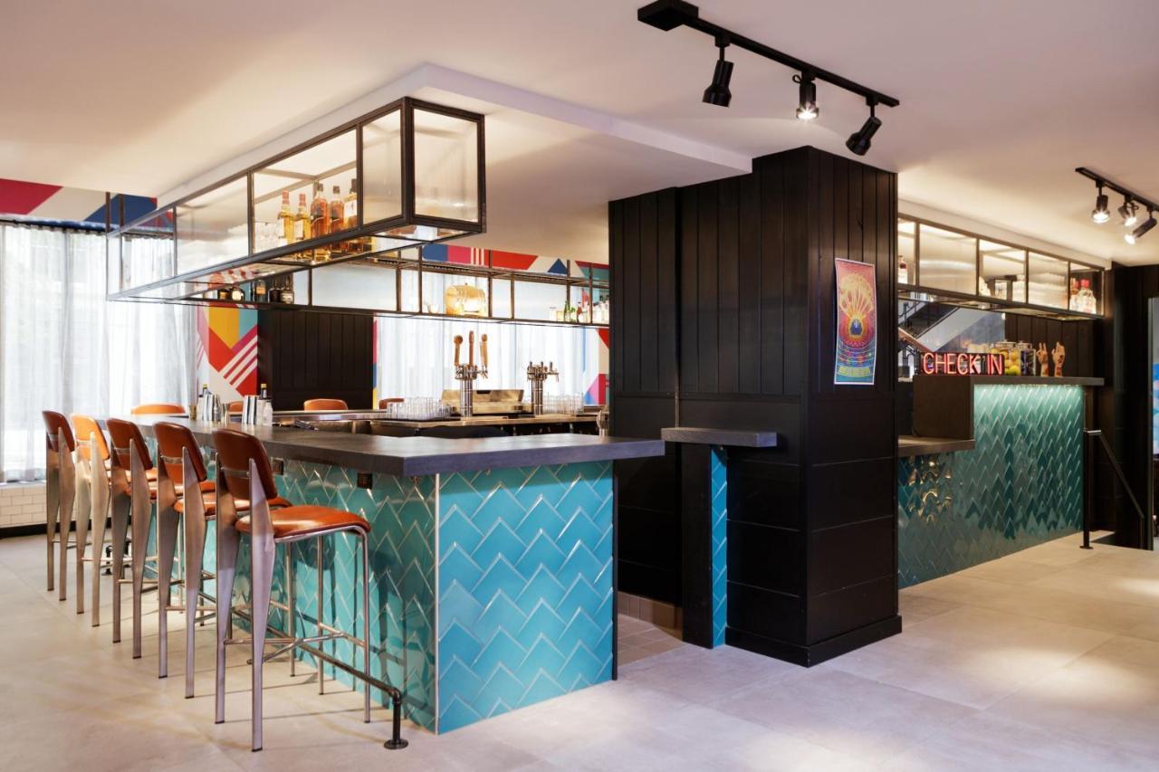 Moxy Richmond Downtown Hotel Exterior foto