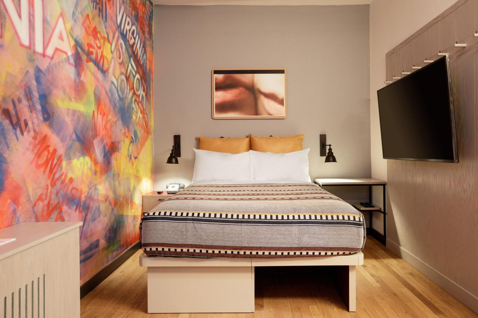 Moxy Richmond Downtown Hotel Exterior foto